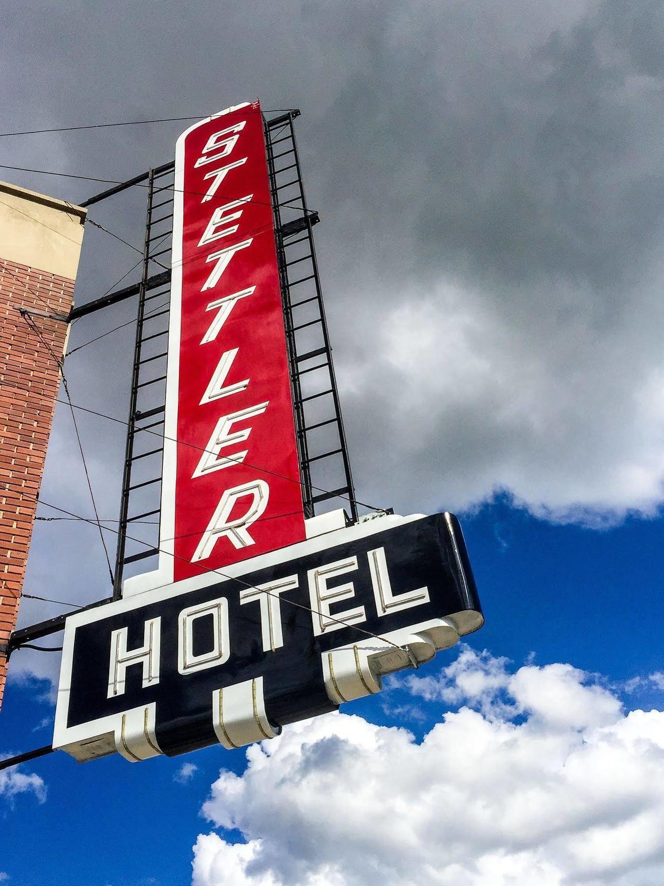 Stettler Hotel Dış mekan fotoğraf